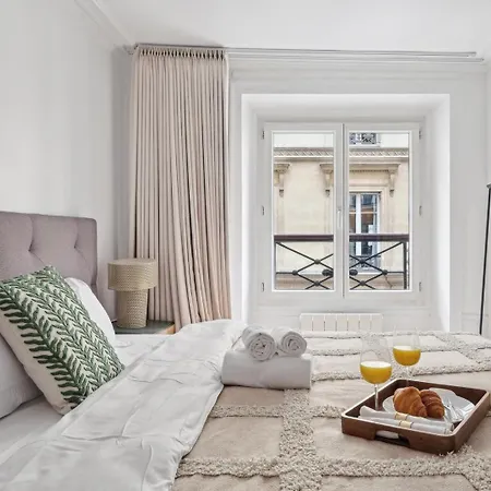 Bnbnook - Bright 1br By Louvre & Tuileries Gardens